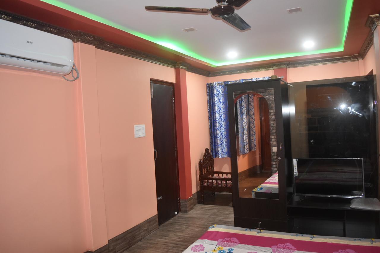 12 Homestay Apartments Siliguri Buitenkant foto