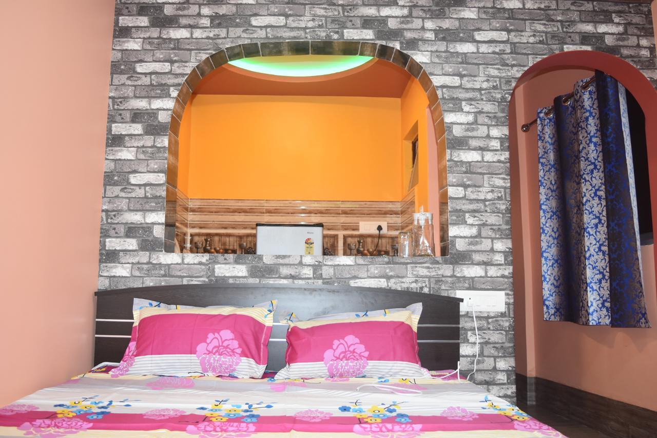 12 Homestay Apartments Siliguri Buitenkant foto