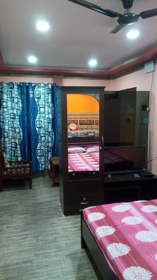 12 Homestay Apartments Siliguri Buitenkant foto