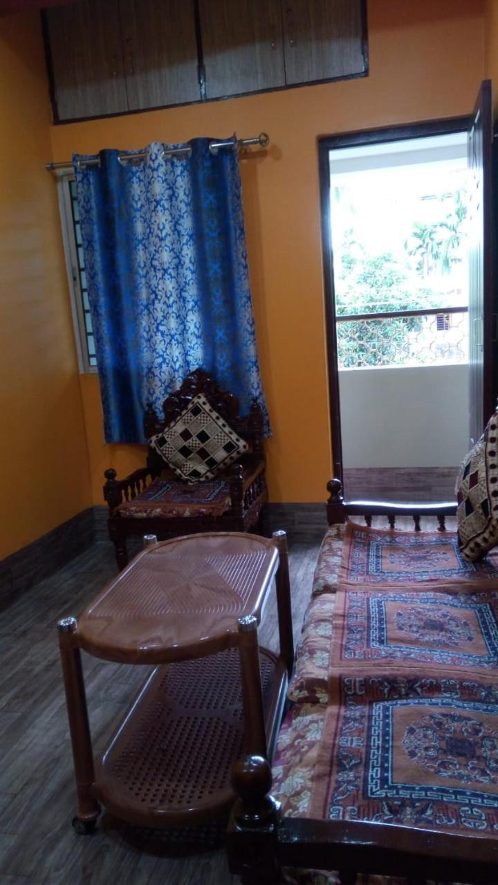 12 Homestay Apartments Siliguri Buitenkant foto