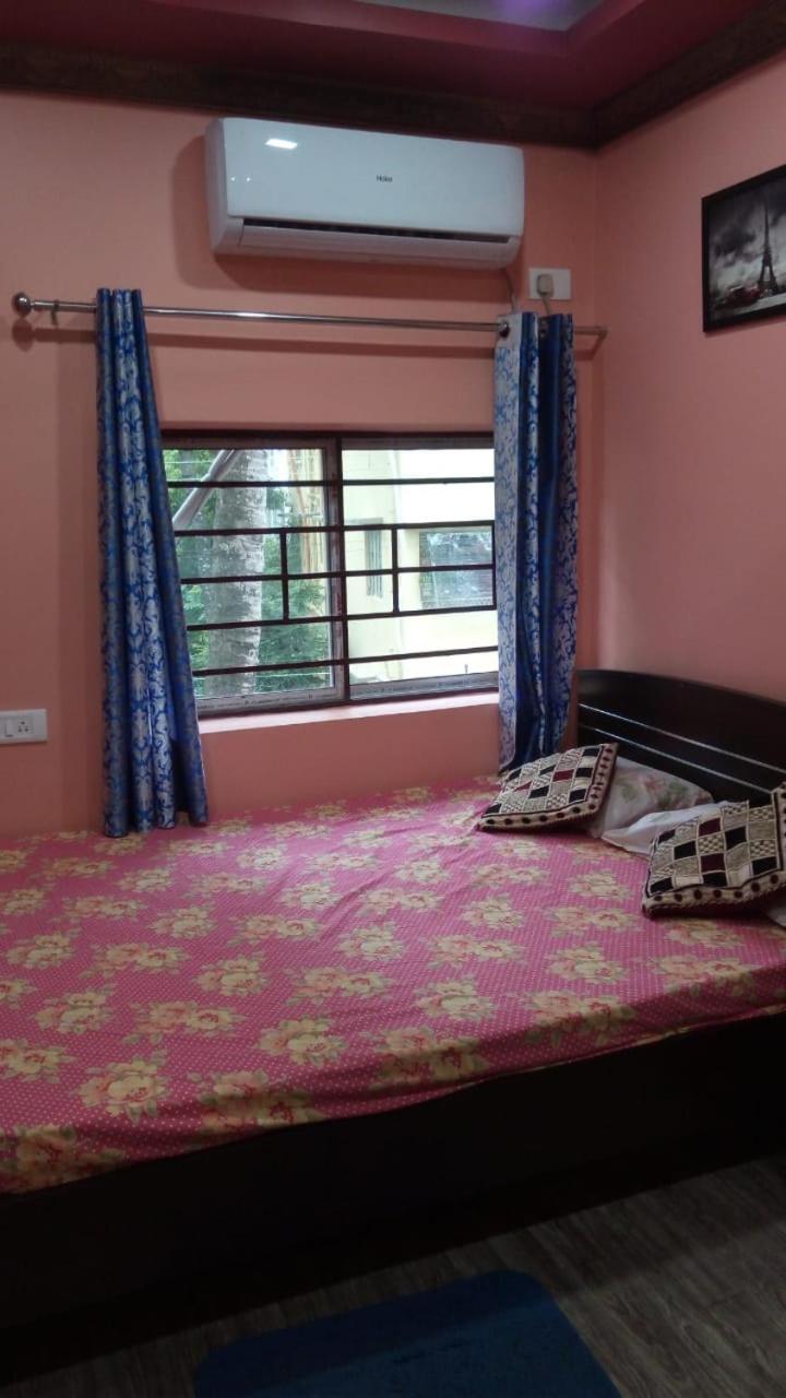 12 Homestay Apartments Siliguri Buitenkant foto