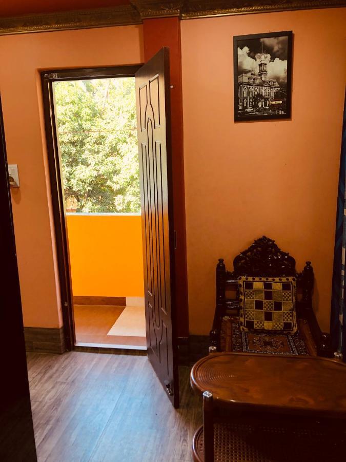 12 Homestay Apartments Siliguri Buitenkant foto